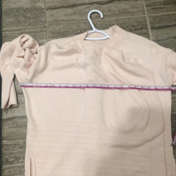 Lululemon Find Your Calm Wrap Chantilly Size 6 - Picture 8 of 16